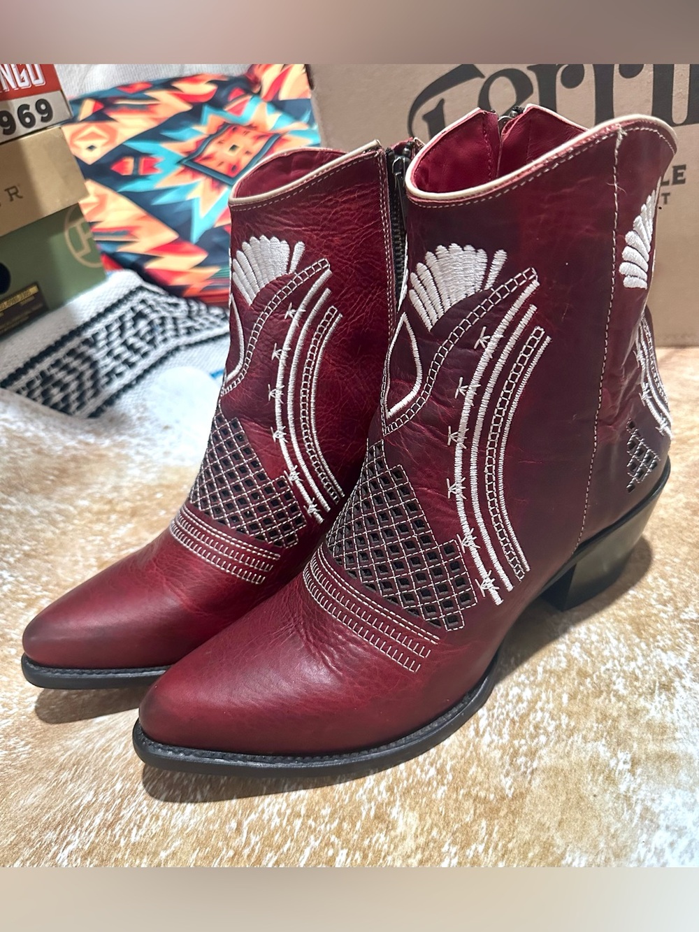 Ferrini Burgundy Leather Embroidered Ankle Booties